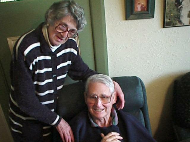 album077.jpg 
640 x 480 JPEG-compressed image 
(46,601 bytes)