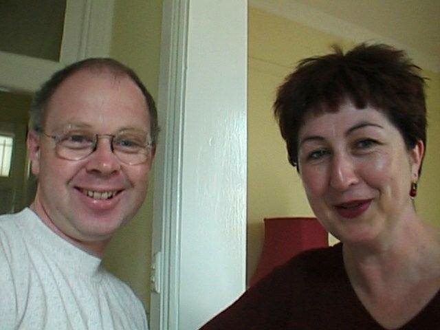 album087.jpg 
640 x 480 JPEG-compressed image 
(43,960 bytes)