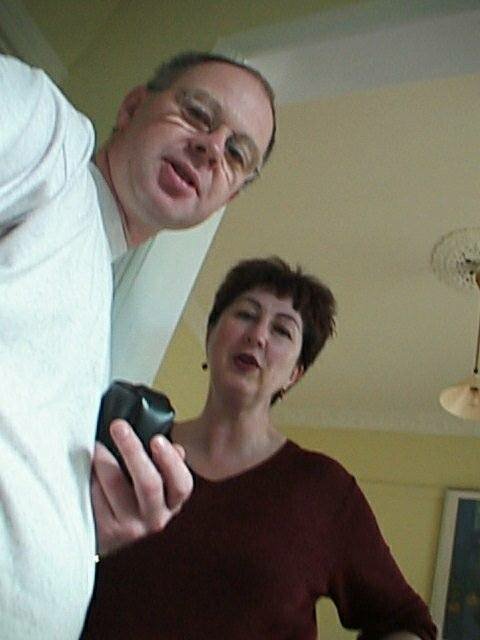 album092.jpg 
480 x 640 JPEG-compressed image 
(40,831 bytes)