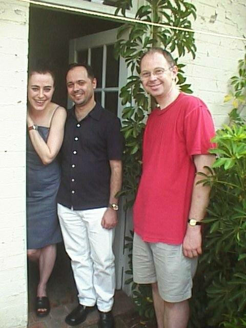 album109.jpg 
480 x 640 JPEG-compressed image 
(62,647 bytes)