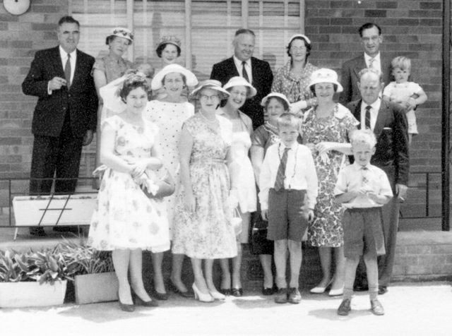 album178.jpg 
640 x 476 JPEG-compressed image 
(59,359 bytes)