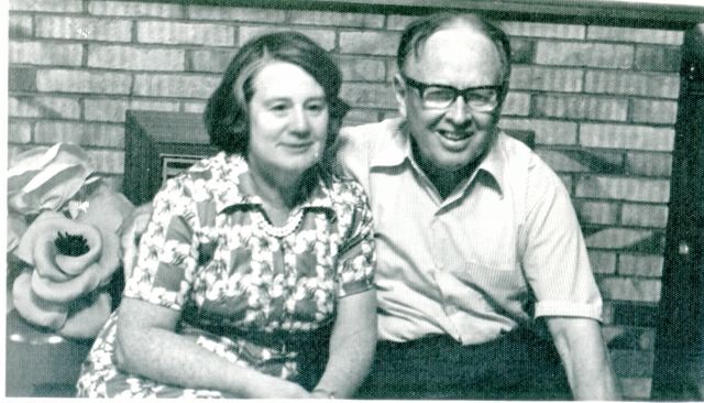 album188.jpg 
640 x 366 JPEG-compressed image 
(57,425 bytes)