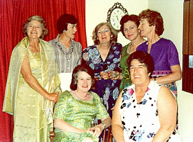 album196.jpg 
640 x 473 JPEG-compressed image 
(87,067 bytes)
