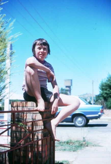 album299.jpg 
436 x 640 JPEG-compressed image 
(61,495 bytes)