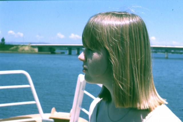 album443.jpg 
640 x 425 JPEG-compressed image 
(52,675 bytes)