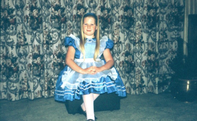 album464.jpg 
640 x 395 JPEG-compressed image 
(78,448 bytes)