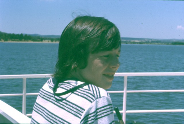 album505.jpg 
640 x 430 JPEG-compressed image 
(55,204 bytes)