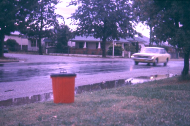 album534.jpg 
640 x 426 JPEG-compressed image 
(67,905 bytes)