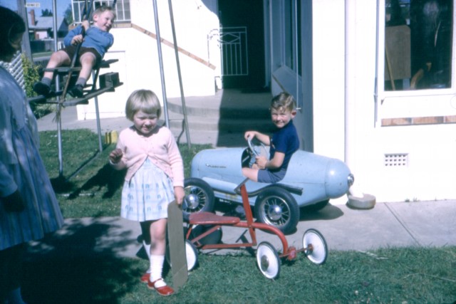 album645.jpg 
640 x 427 JPEG-compressed image 
(67,843 bytes)