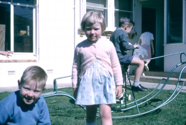 album649.jpg 
640 x 431 JPEG-compressed image 
(67,734 bytes)