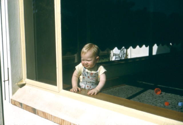 album670.jpg 
640 x 438 JPEG-compressed image 
(46,342 bytes)