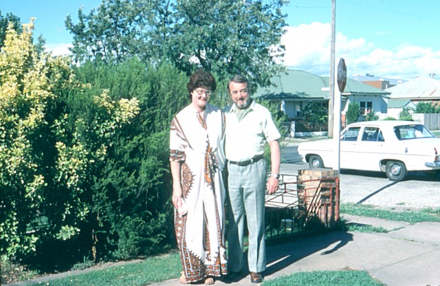 album692.jpg 
640 x 416 JPEG-compressed image 
(109,935 bytes)