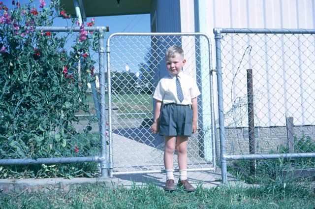 album730.jpg 
640 x 425 JPEG-compressed image 
(114,842 bytes)