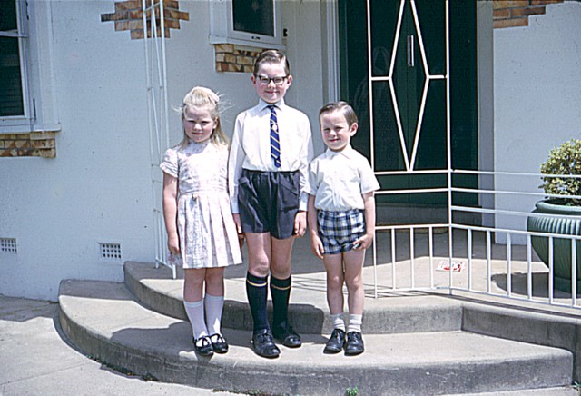 album776.jpg 
640 x 436 JPEG-compressed image 
(90,525 bytes)