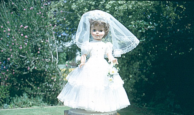 album832.jpg 
640 x 380 JPEG-compressed image 
(84,886 bytes)