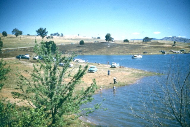 album972.jpg 
640 x 429 JPEG-compressed image 
(79,505 bytes)