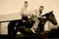 Preview of: 
album260.jpg 
640 x 434 JPEG-compressed image 
(55,172 bytes)