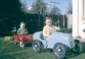 Preview of: 
album581.jpg 
640 x 448 JPEG-compressed image 
(67,879 bytes)
